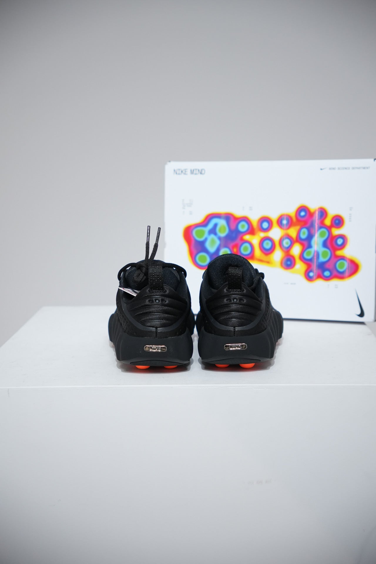 Nike Mind 002 Black (Taille 42,5)