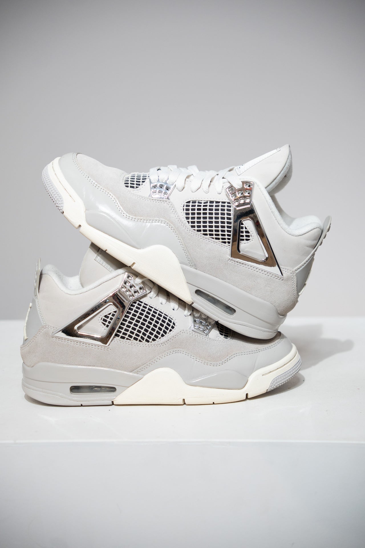 Jordan 4 Frozen Moments (Taille 39)