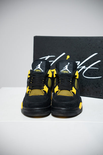 Jordan 4 Thunder (Taille 42,5)