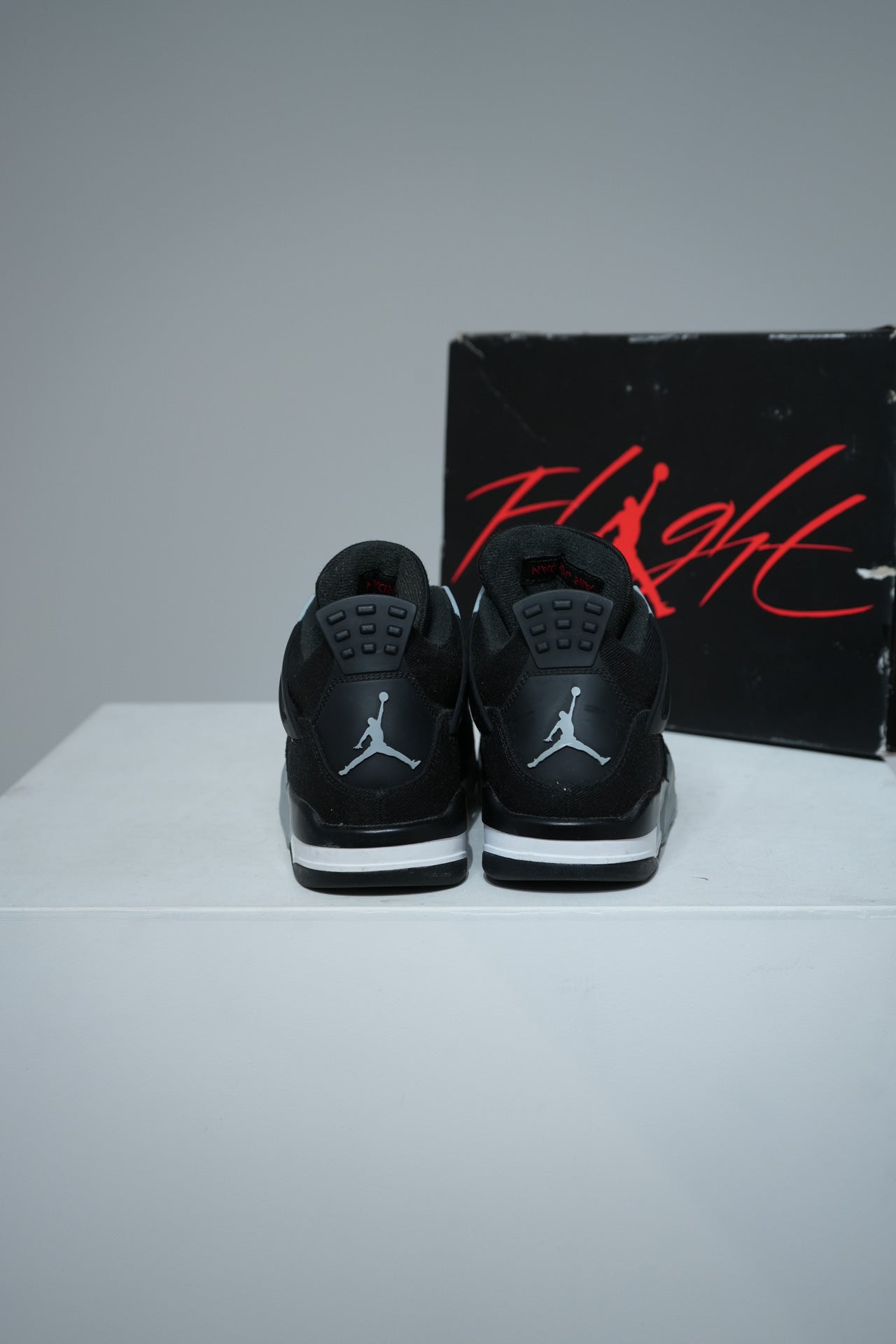 Jordan 4 Black Canvas (Taille 40,5)