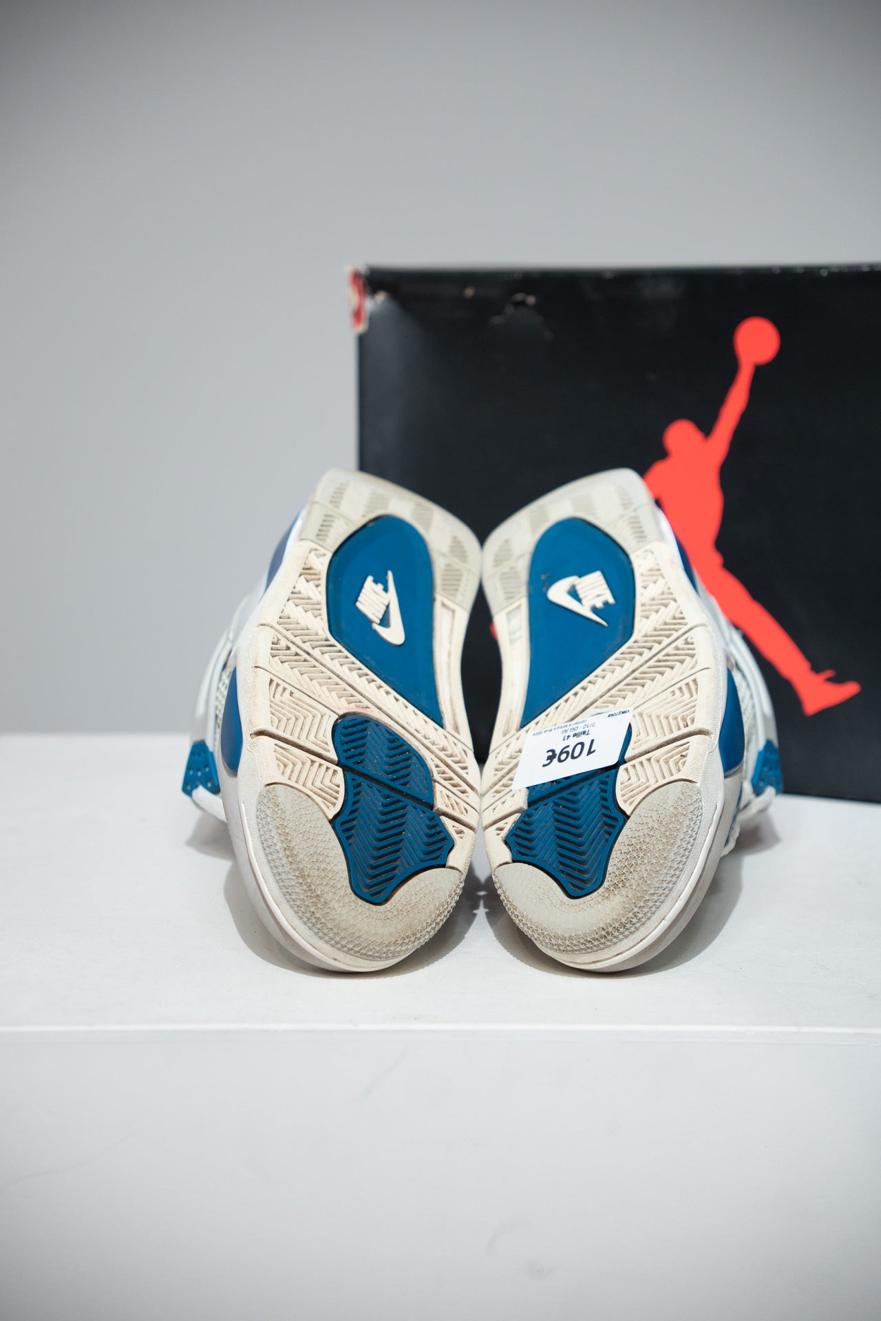 Jordan 4 Military Blue 2024 (Taille 41)