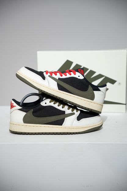Jordan 1 Low Travis Scott Olive (Taille 38,5)