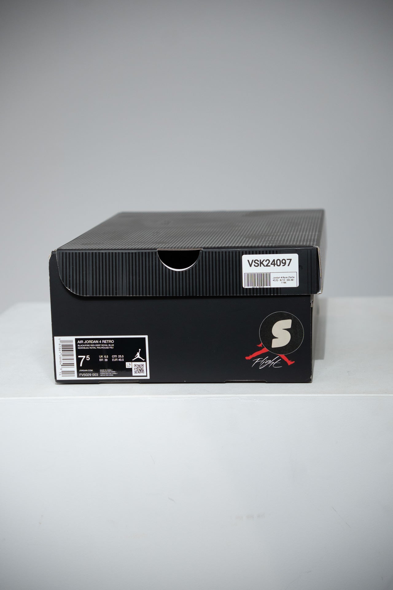Jordan 4 Rare (Taille 40,5)