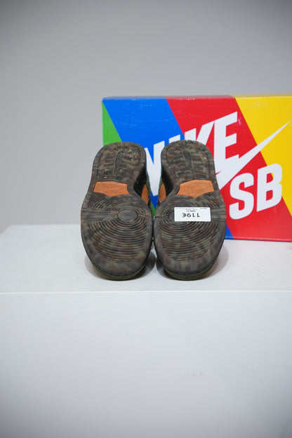 Dunk high Sb Passeport Pack (Taille 41)