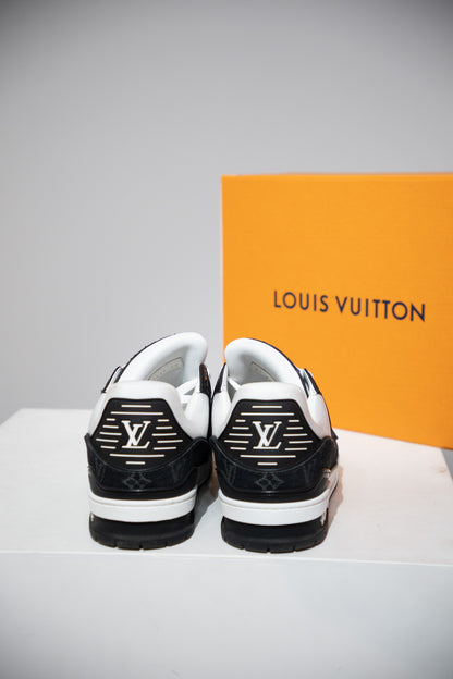 Louis Vuitton Trainer Denim Black (Taille 47 (11IT))