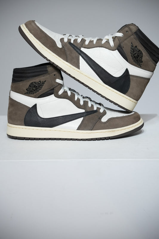 Jordan 1 High Travis Scott Mocha (Taille 48,5)