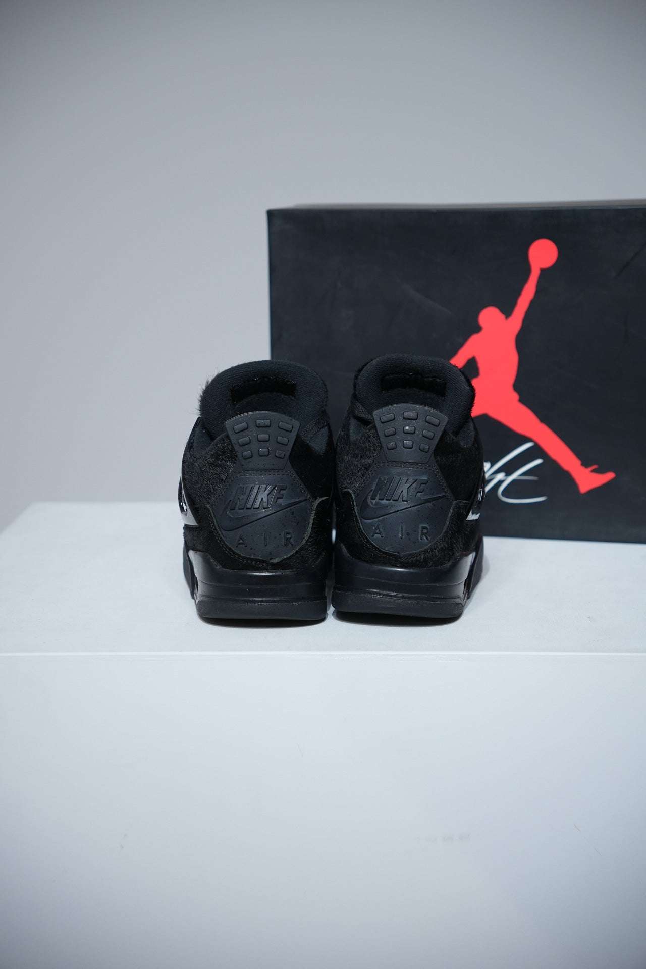 Jordan 4 Olivia Kim (Taille 40,5)