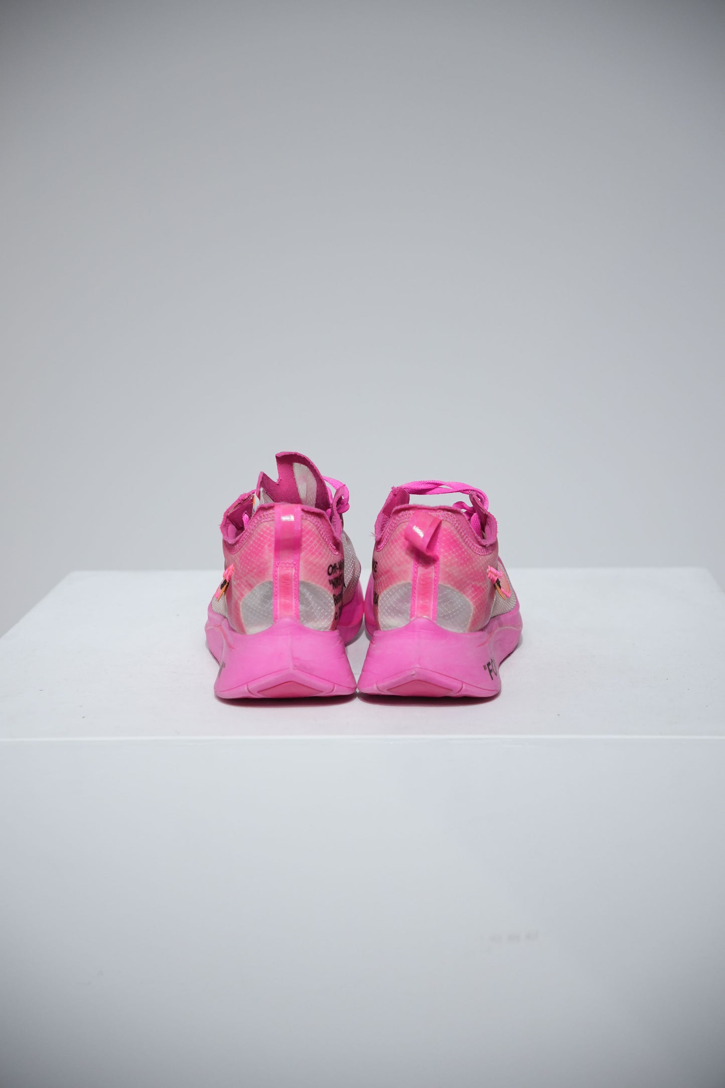 Nike Off-White Zoom Fly Pink (Taille 42 (Taille comme un 40))