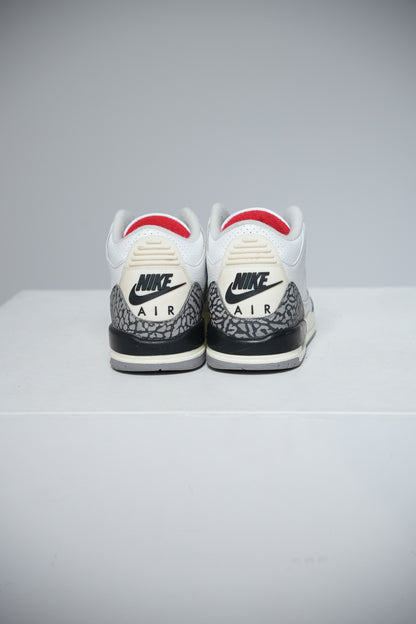 Jordan 3 White Cement Reimagined GS (Taille 37,5)