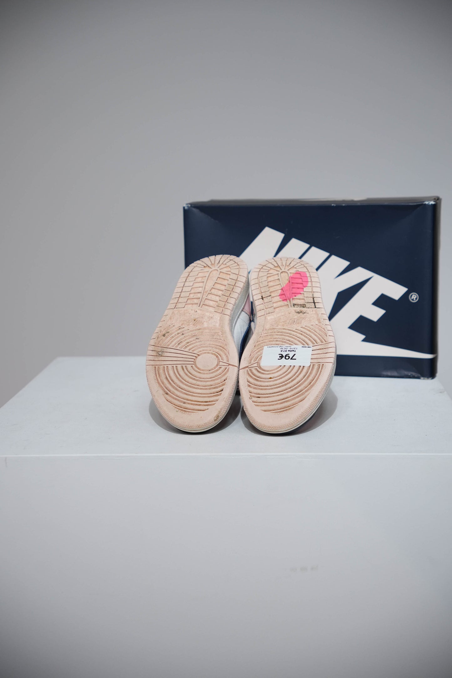 Jordan 1 High Atmosphère (Taille 37,5)