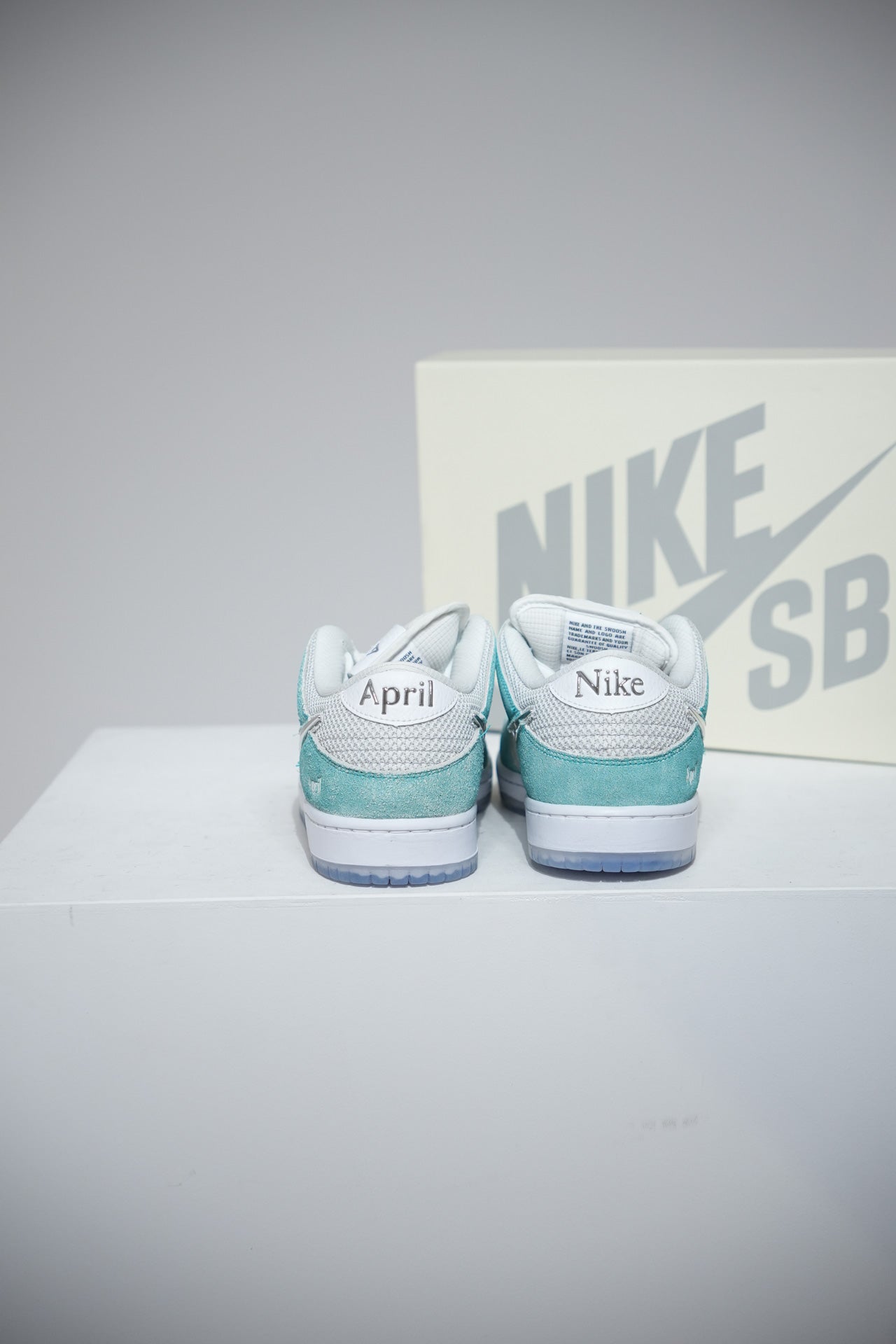 Dunk Low Sb April (Taille 36)