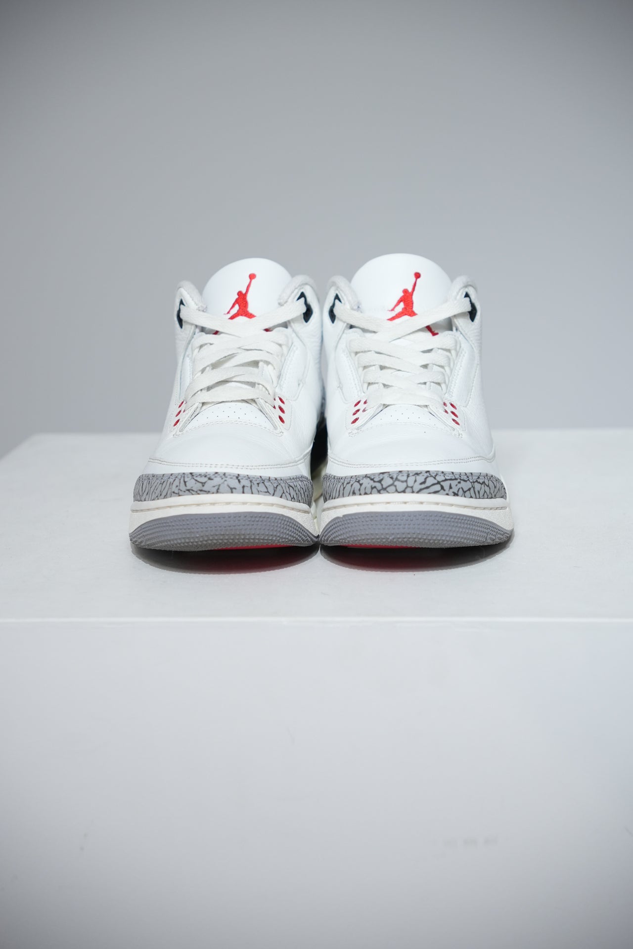 Jordan 3 White Cement Reimagined (Taille 42)