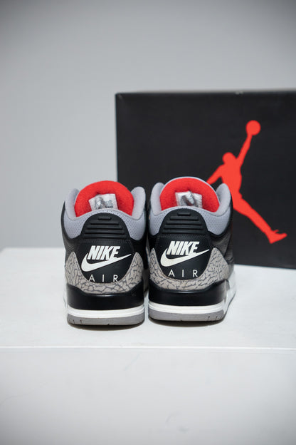Jordan 3 Black Cement Reimagined (Taille 44)