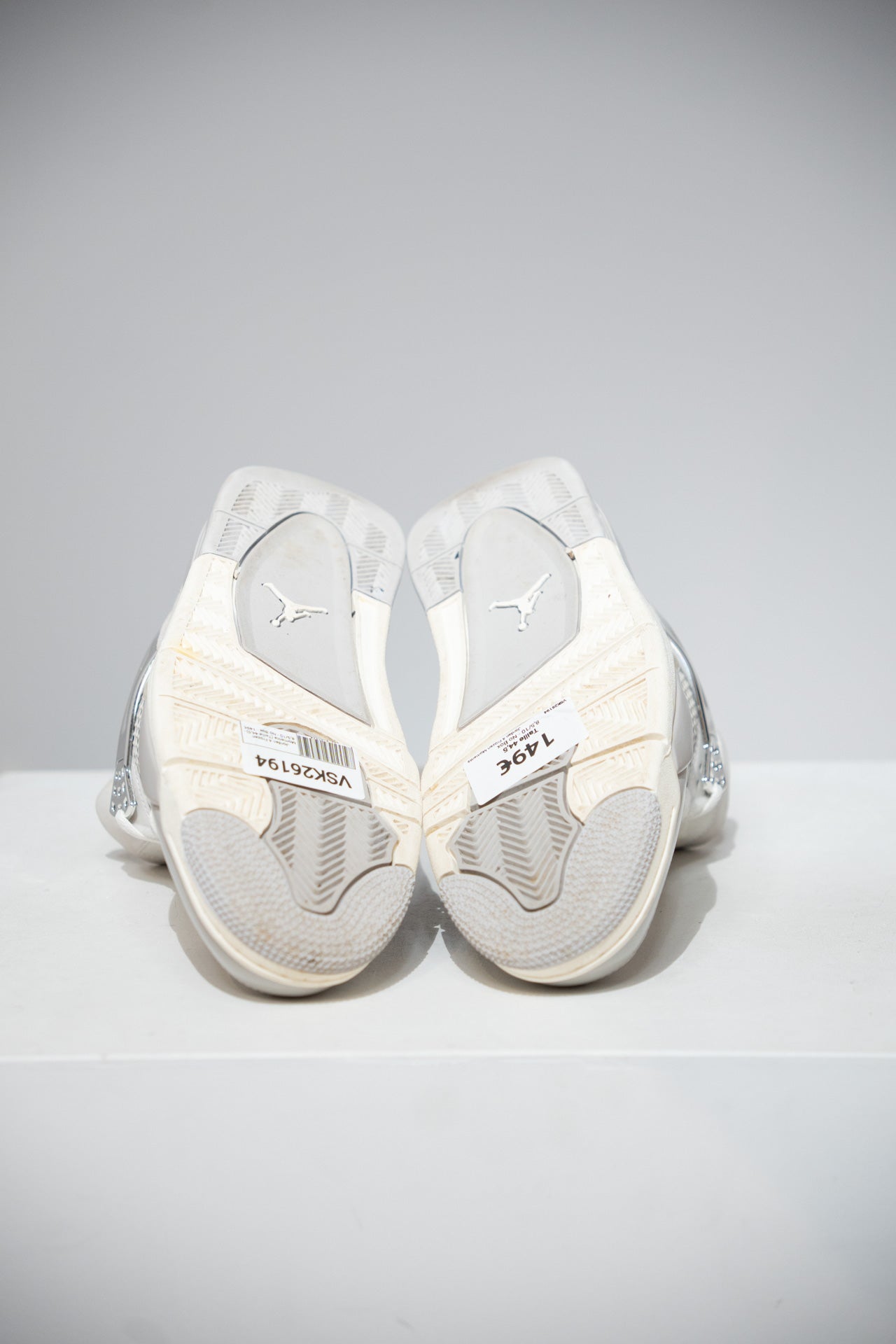 Jordan 4 Frozen Moments (Taille 44,5)