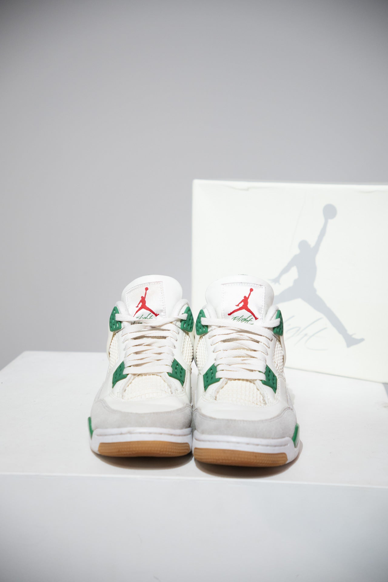Jordan 4 SB pine Green (Taille 40,5)