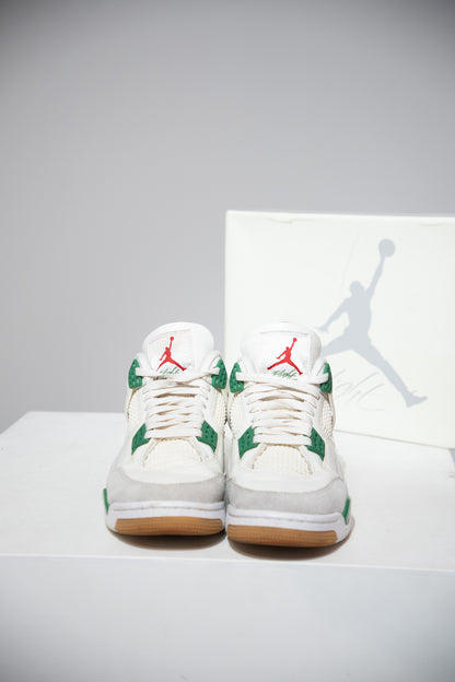 Jordan 4 SB pine Green (Taille 40,5)