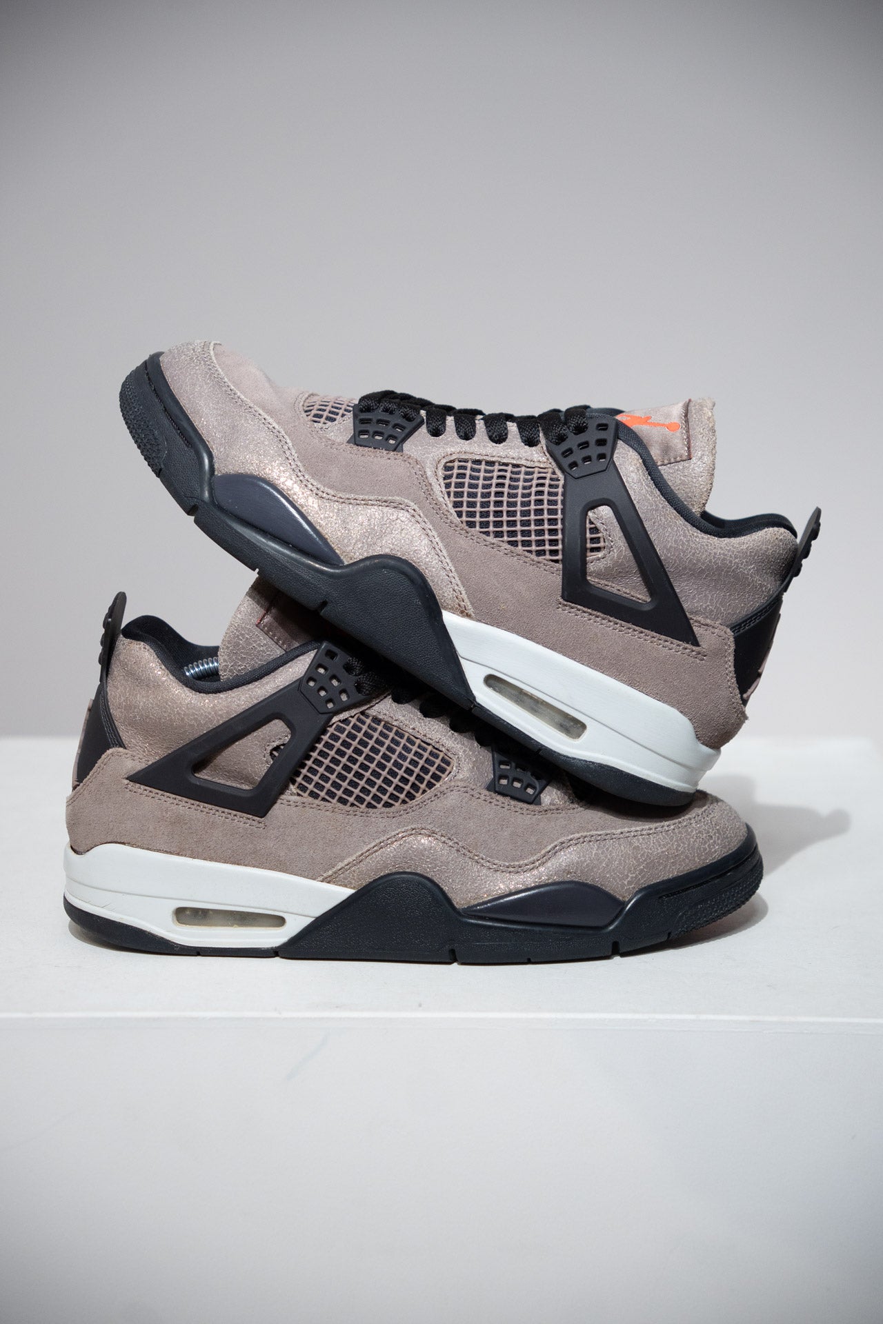 Jordan 4 Taupe Haze (Taille 42)