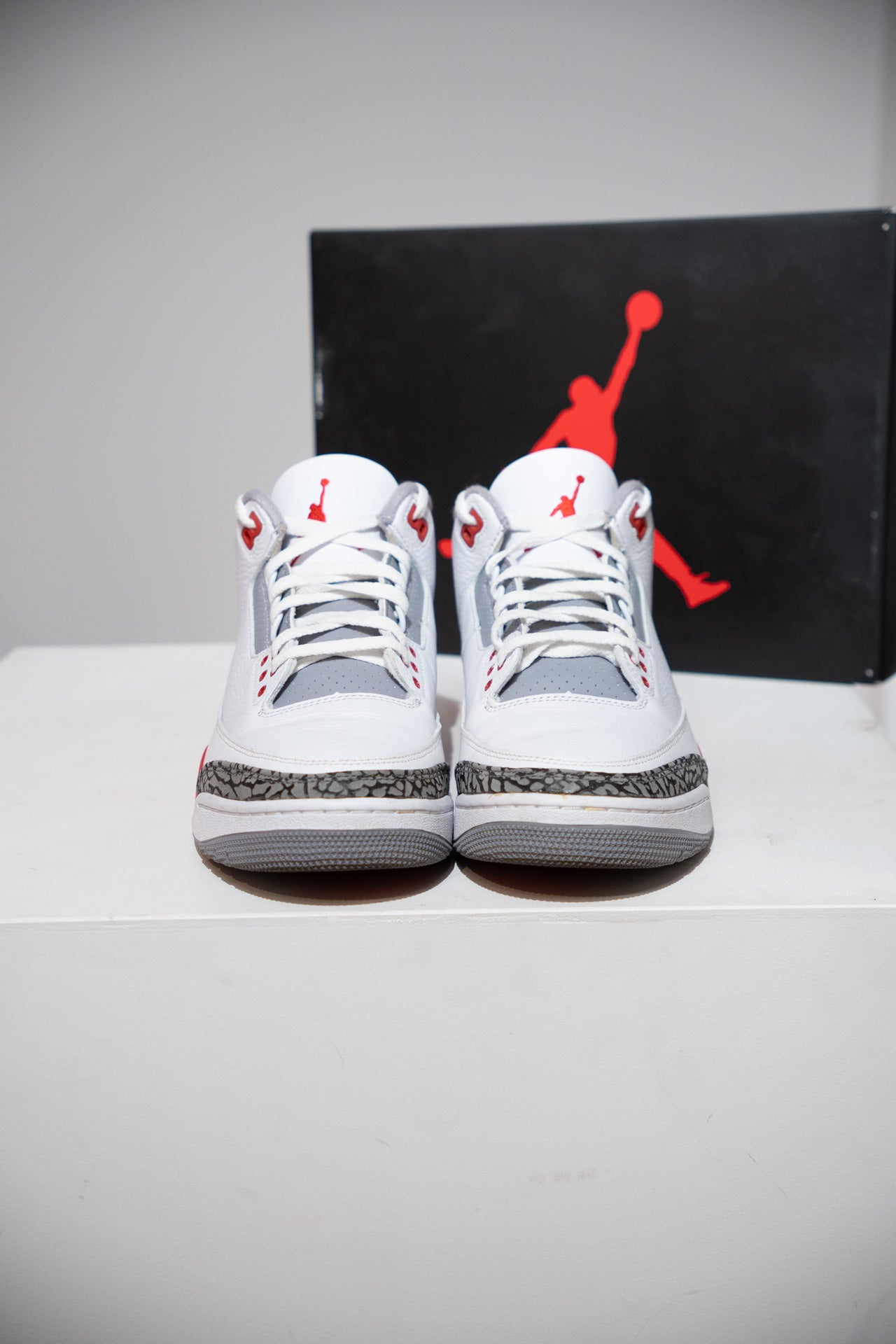 Jordan 3 Fire Red (Taille 43)