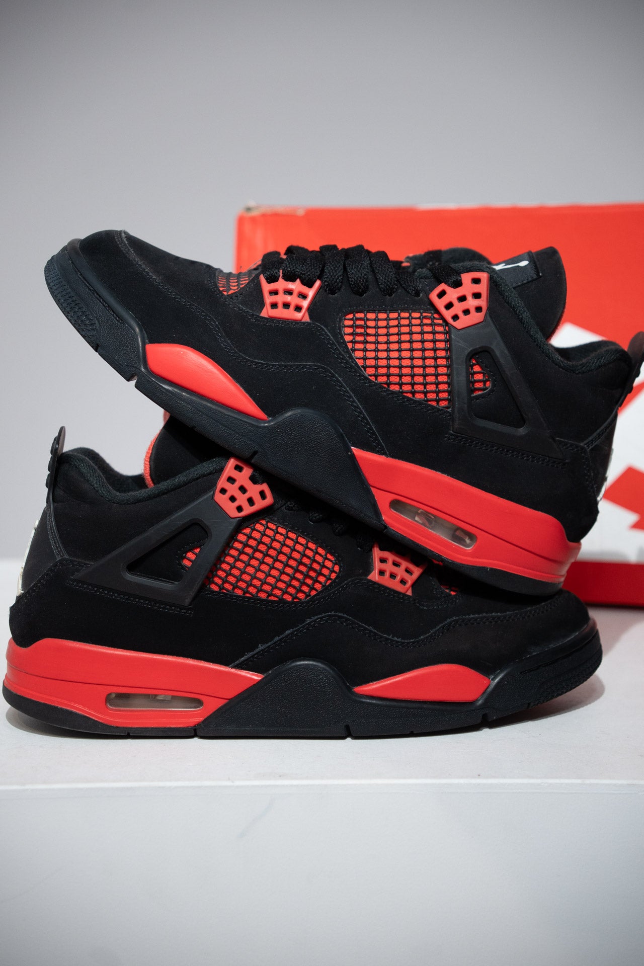 Jordan 4 Red Thunder (Taille 43)
