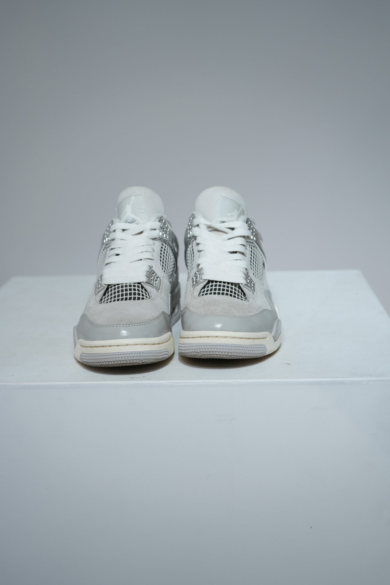 Jordan 4 Frozen Moments (Taille 39)