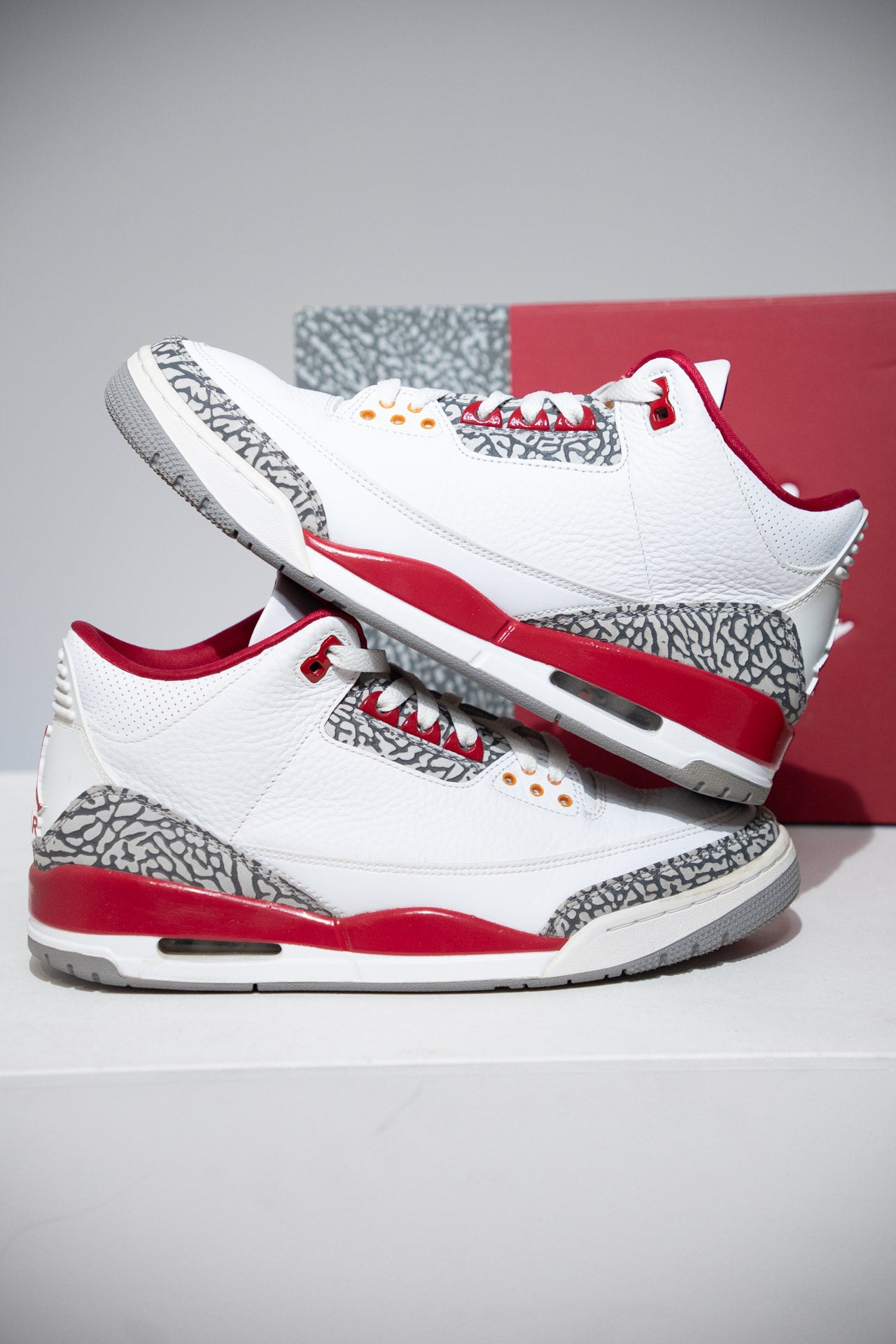 Jordan 3 Cardinal Red (Taille 44)