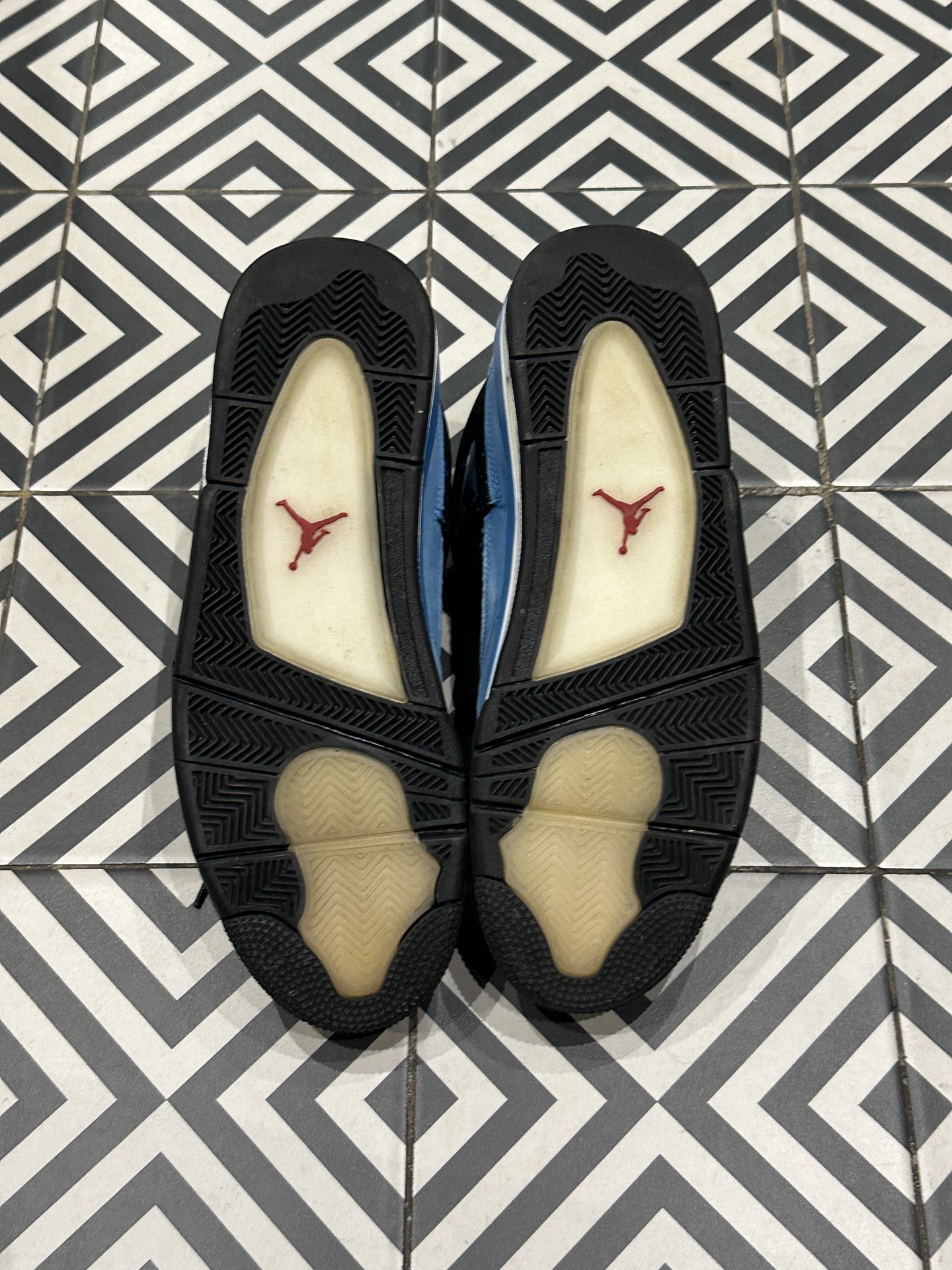 Jordan 4 Travis Scott (Taille 47,5)