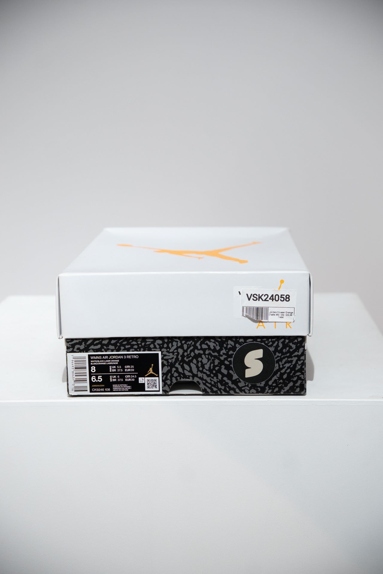 Jordan 3 Laser Orange (Taille 39)