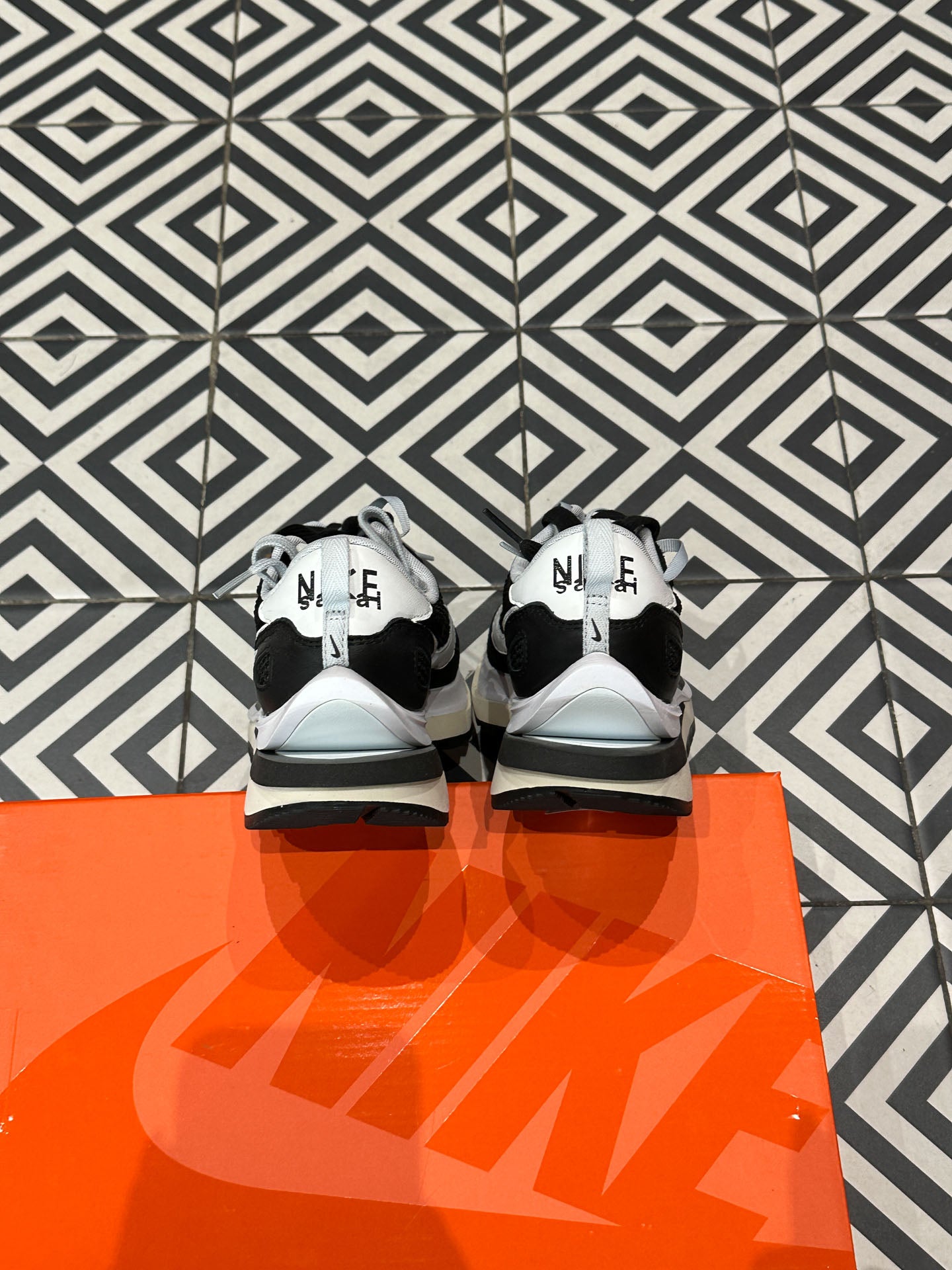 Sacai Vaporwaffle Black White (Taille 41)