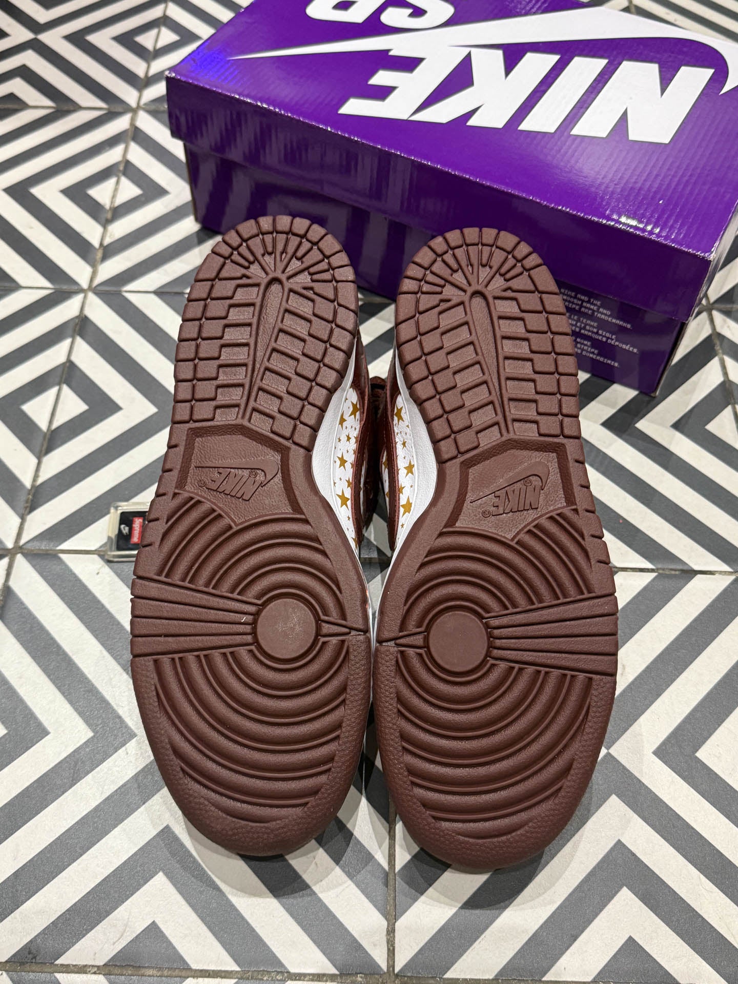 Dunk SB Supreme Stars Brown (Taille 42)