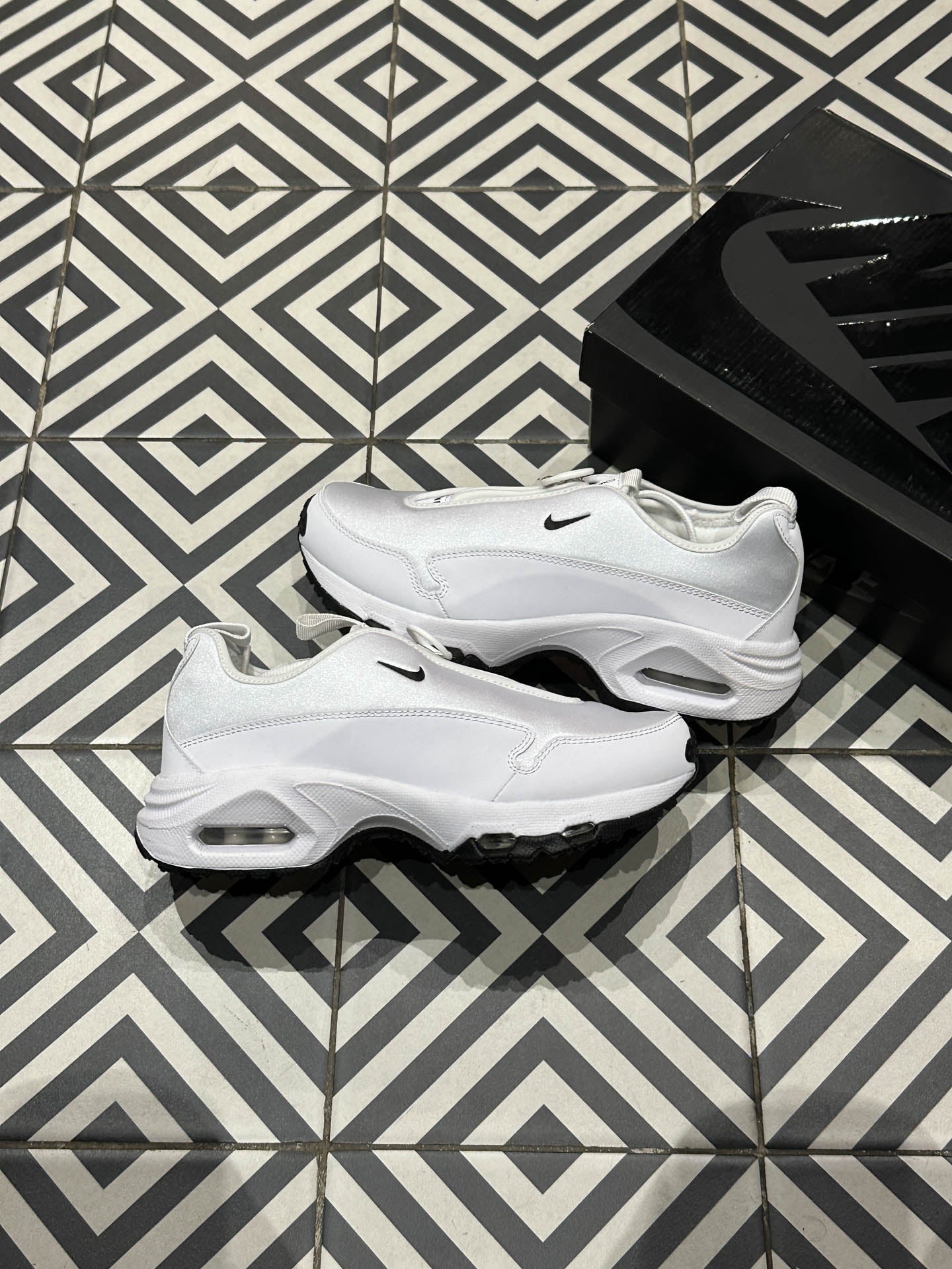 Sunder CDG White (Taille 40,5)