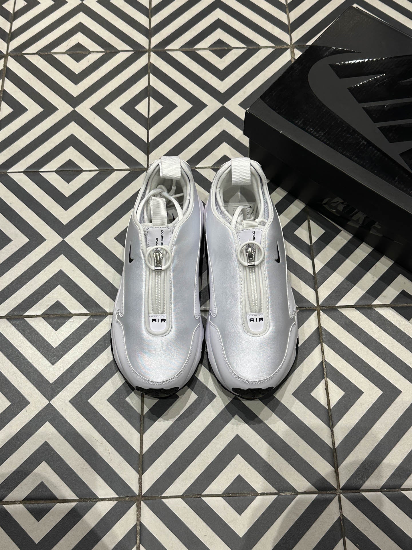 Sunder CDG White (Taille 40,5)