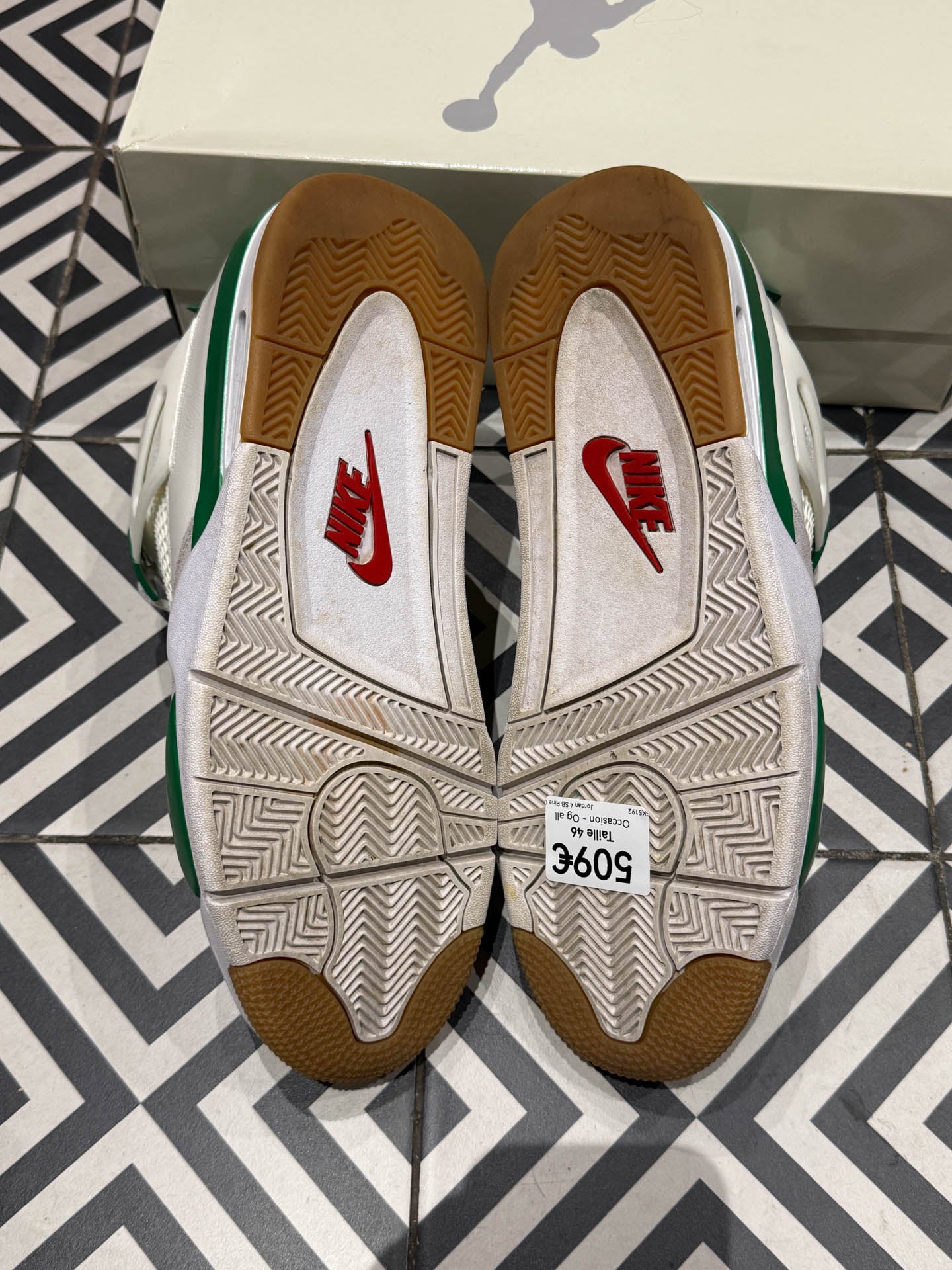 Jordan 4 SB Pine Green (Taille 46)