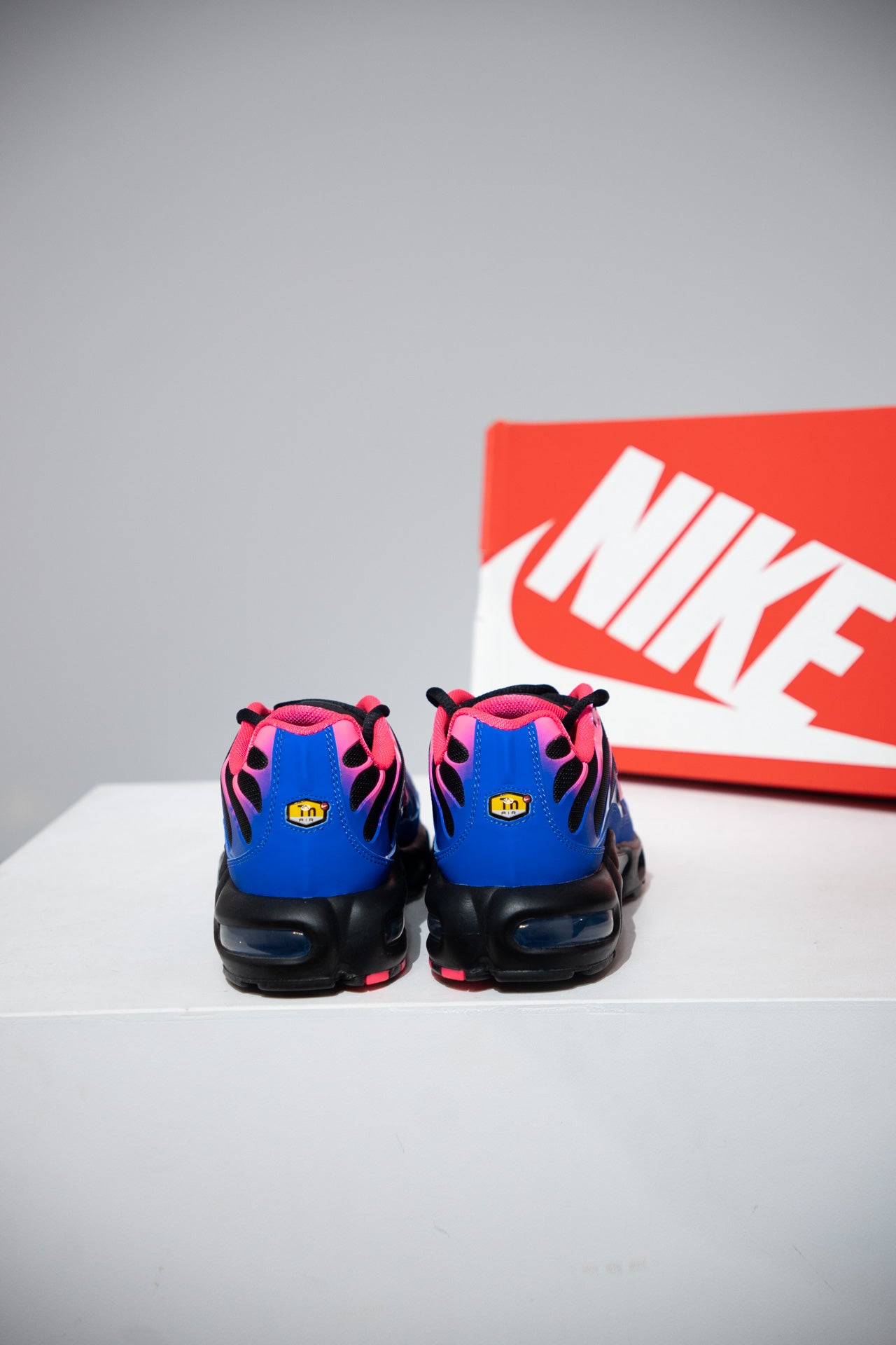 Air Max Plus (TN) Black Racer Blue Pink (Taille 41)