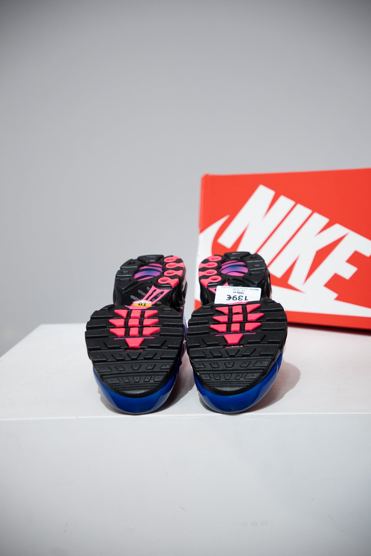 Air Max Plus (TN) Black Racer Blue Pink (Taille 41)