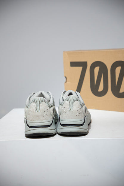 Yeezy 700 V1 Salt (Taille 42 2/3)