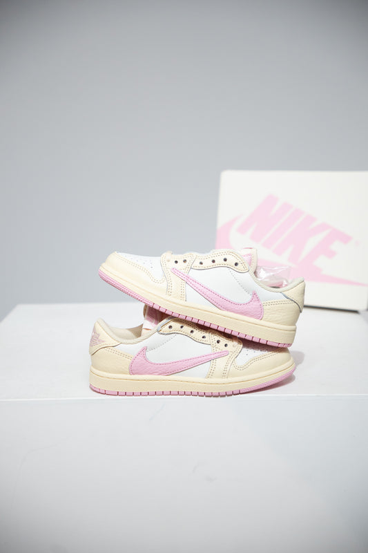 Jordan 1 Low Travis Scott Shy Pink PS (Taille 29,5)
