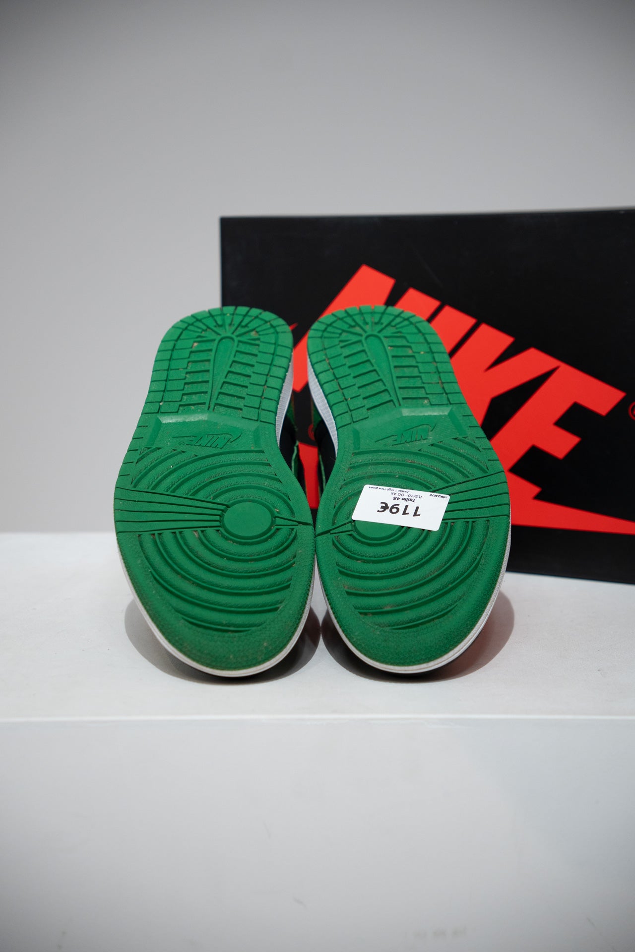 Jordan 1 High Pine green (Taille 45)