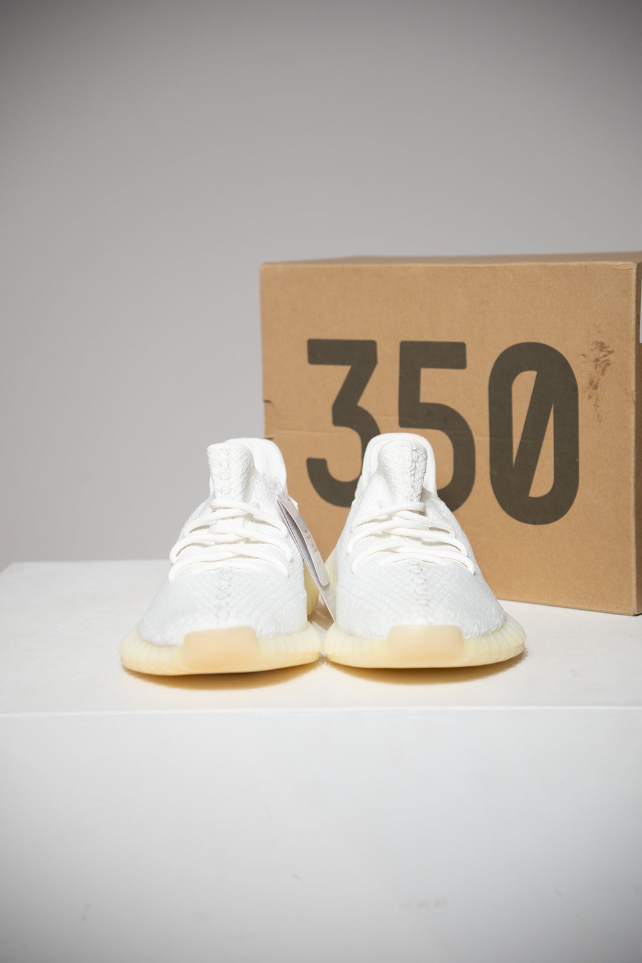 Yeezy 350 V2 Cream (Taille 42)