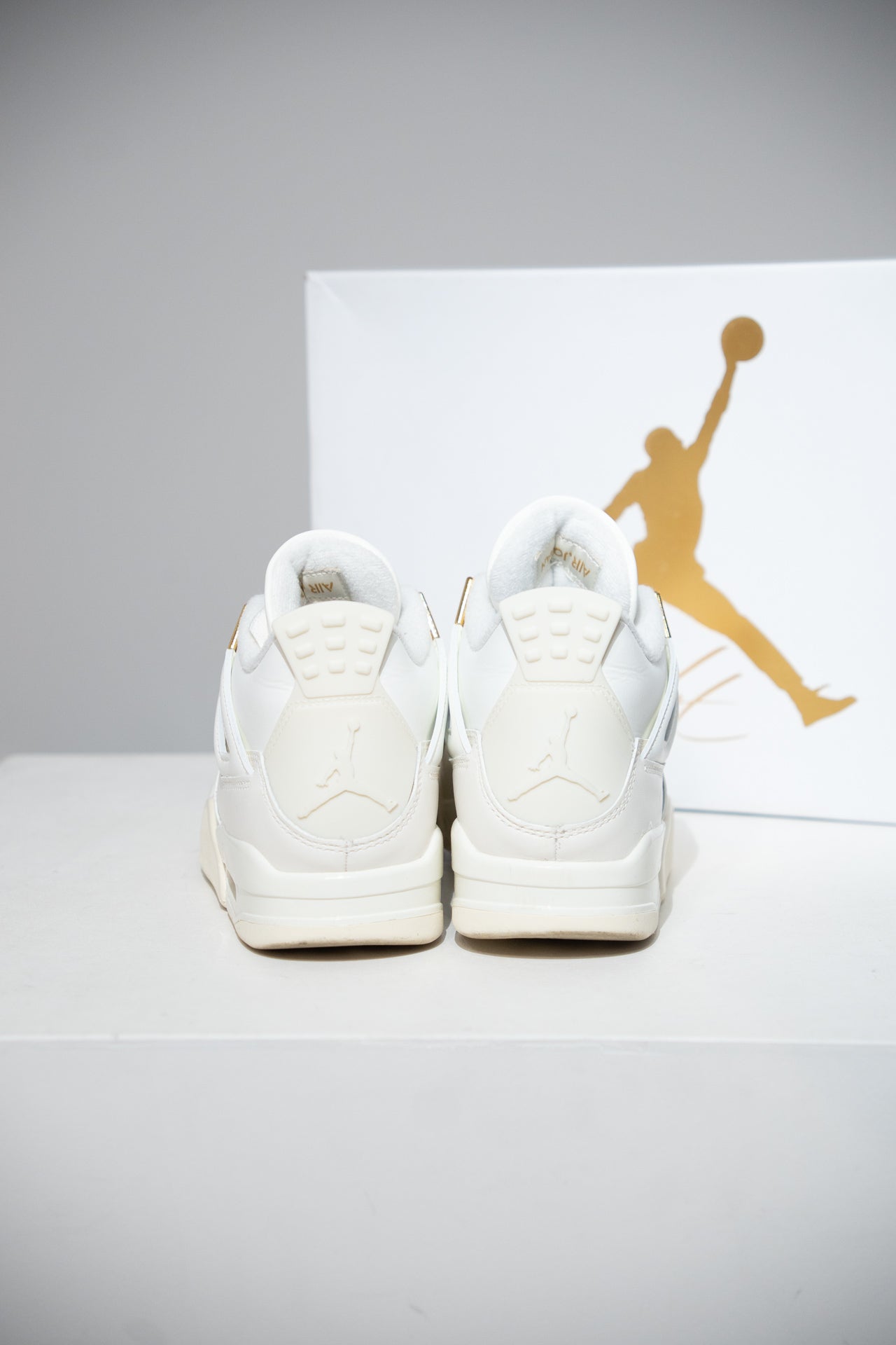 Jordan 4 Metallic Gold (Taille 40)
