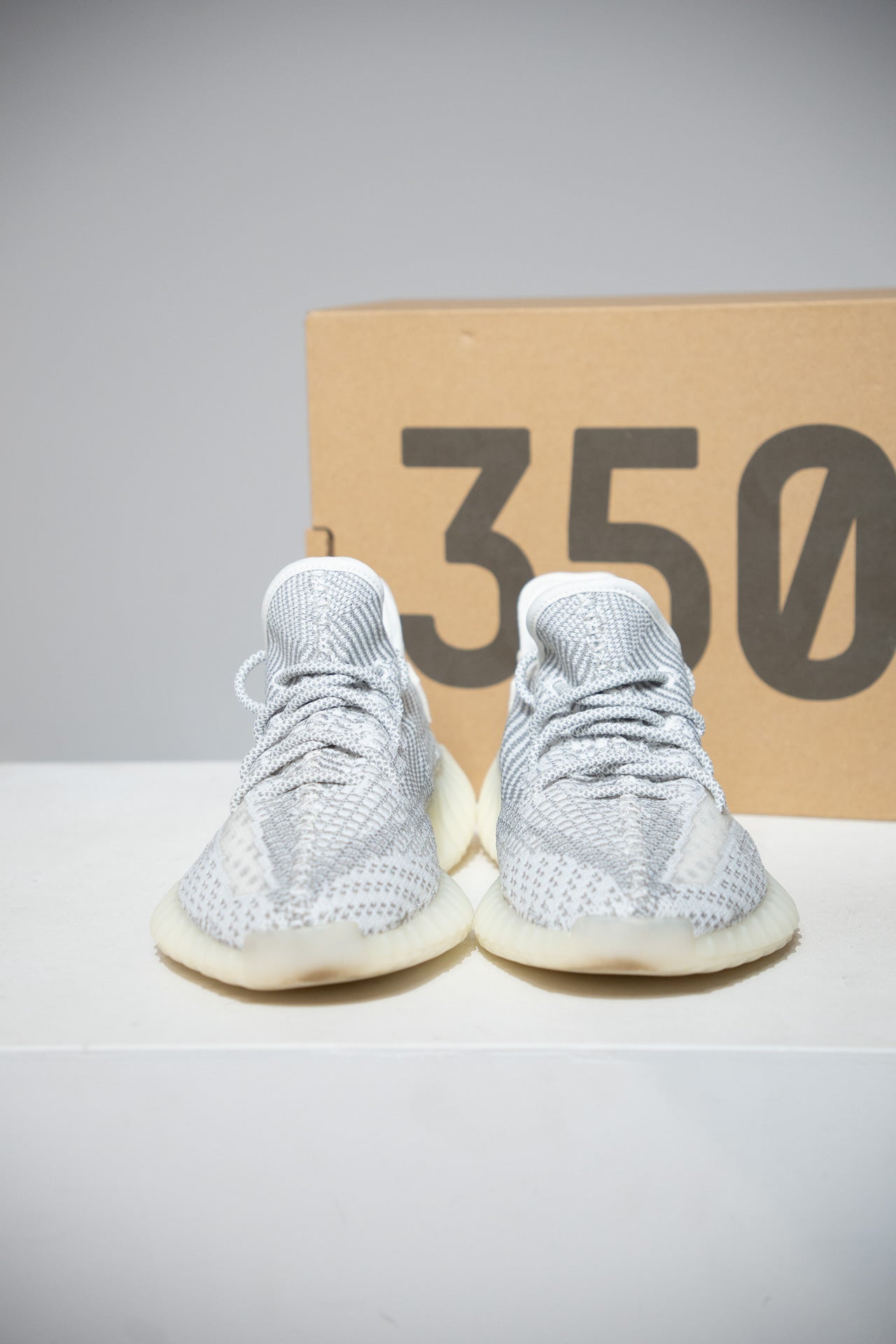 Yeezy 350 V2 Static (Taille 42)