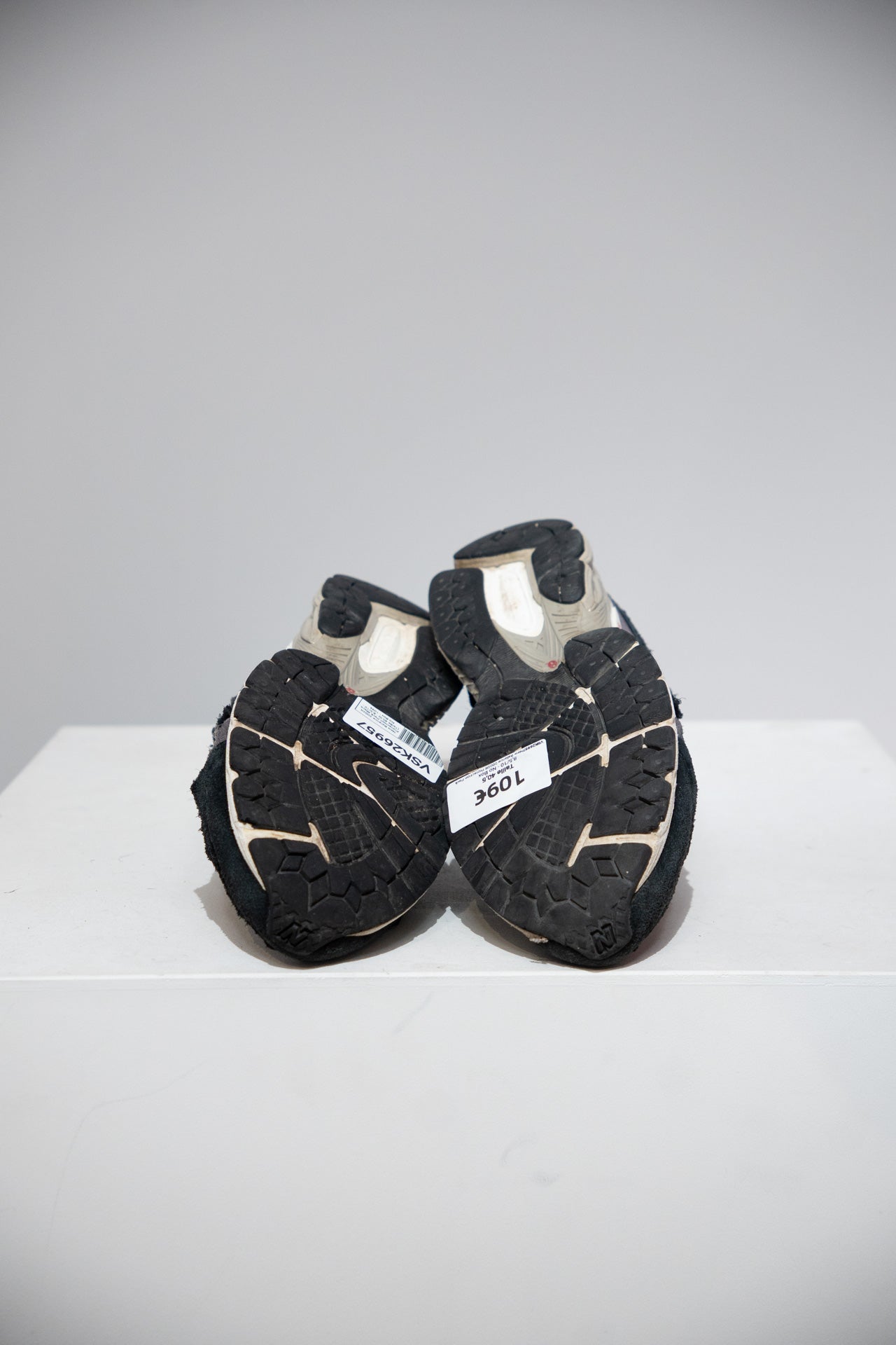 New Balance 2002R Protection Pack Black (Taille 40,5)