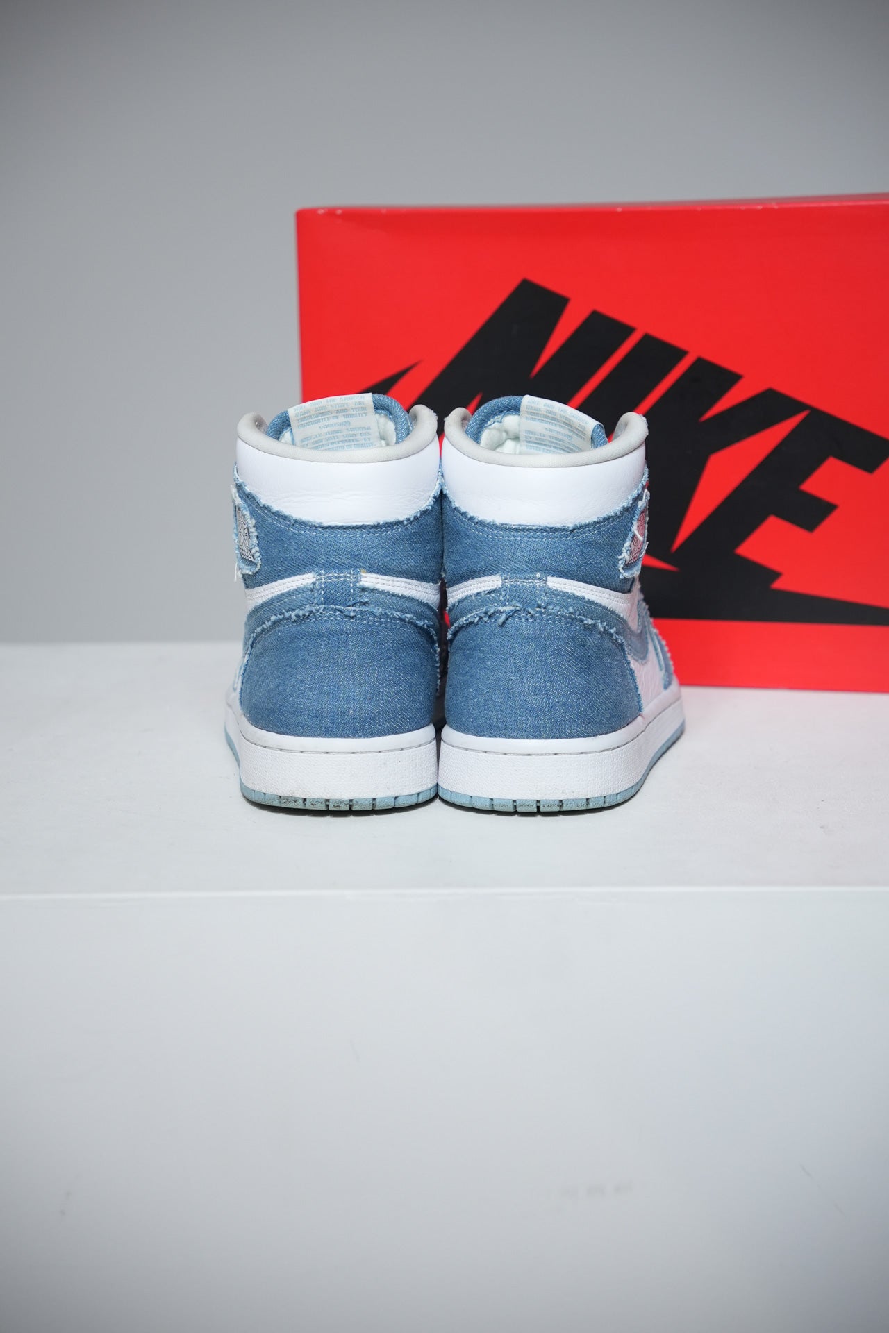 Jordan 1 High Denim (Taille 40,5)