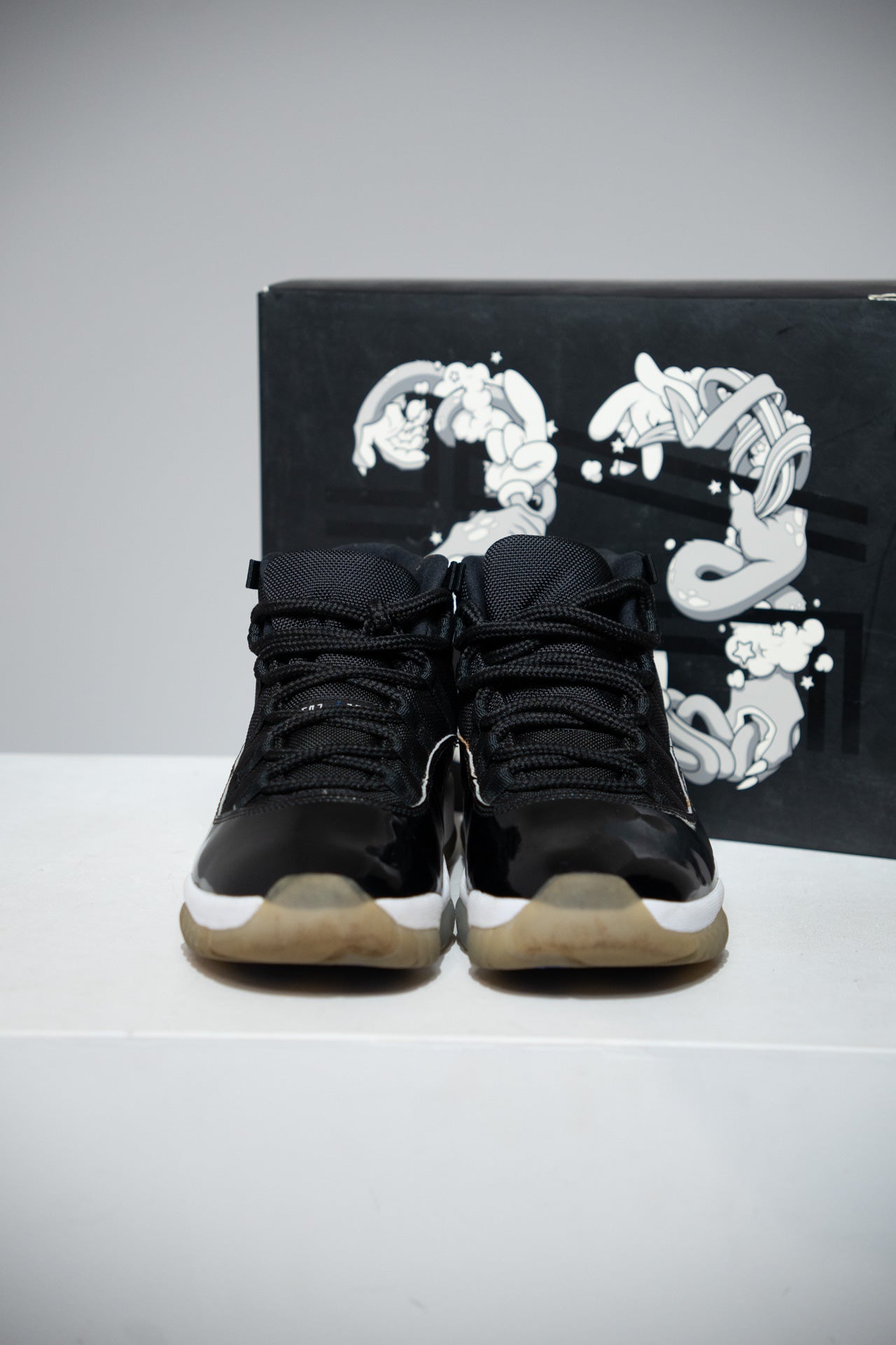 Jordan 11 SpaceJam (Taille 41)