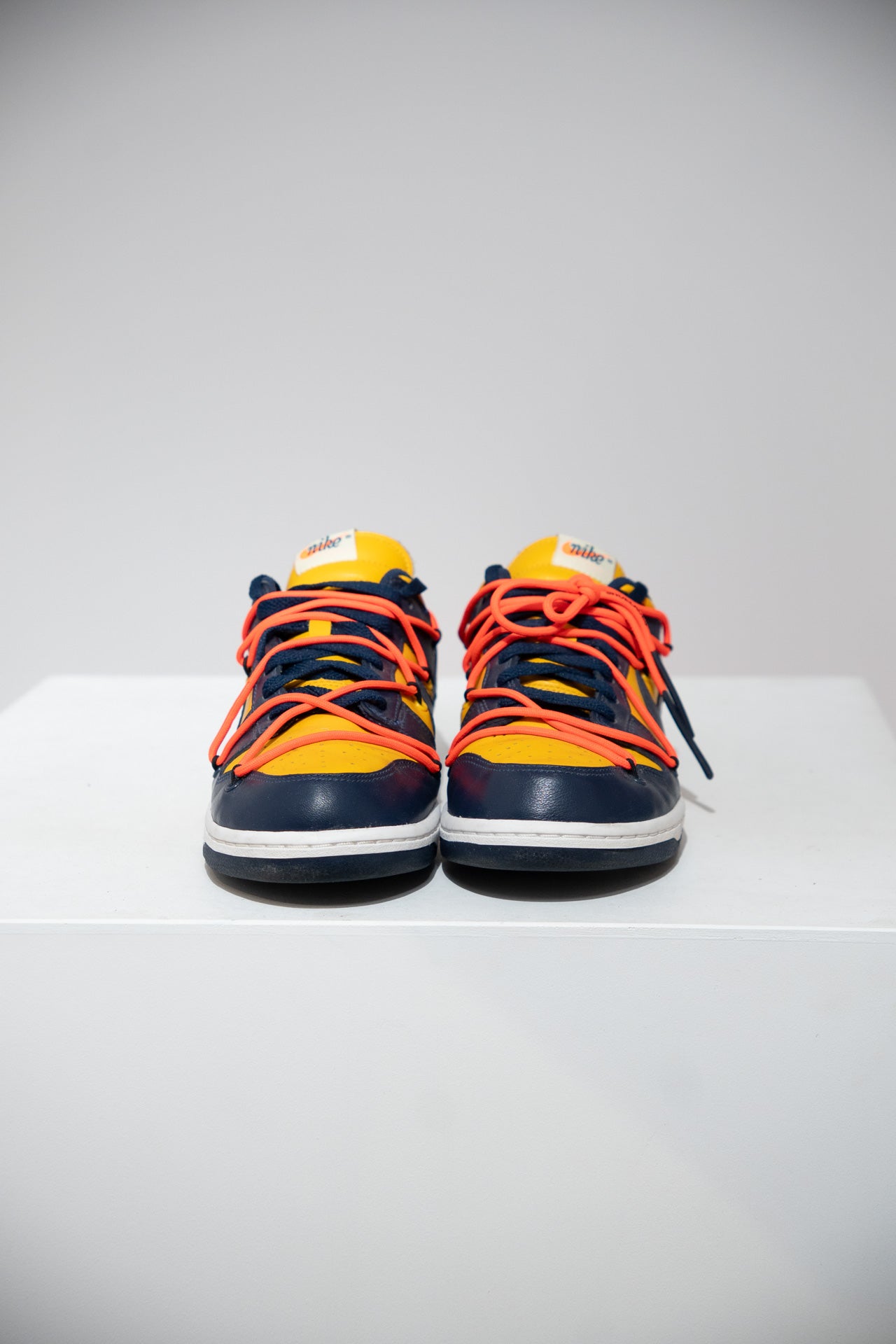 Dunk low Off-White Michigan (Taille 42)