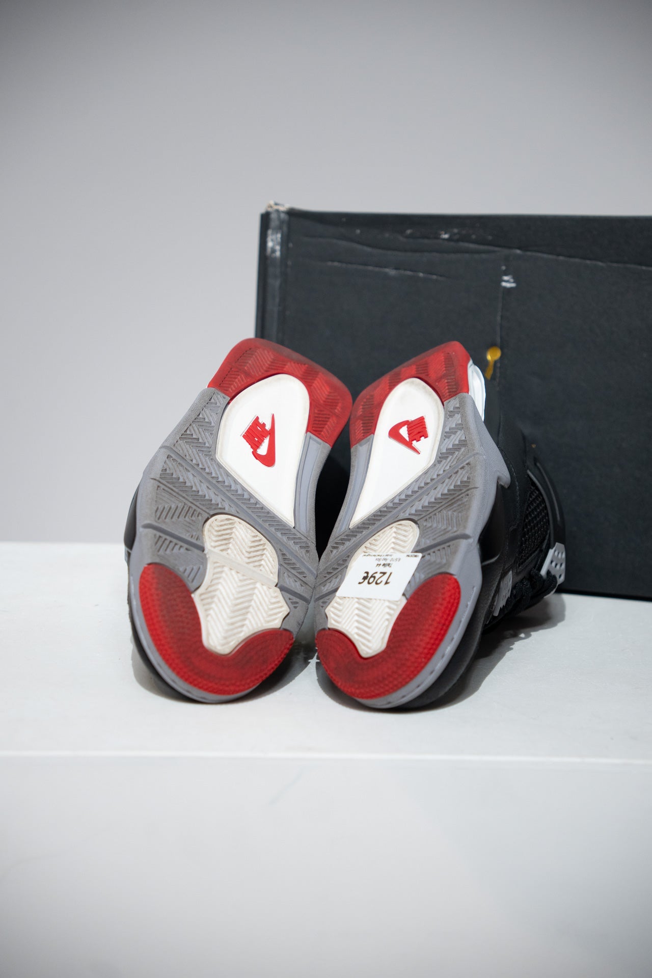 Jordan 4 Bred Reimagined (Taille 44)