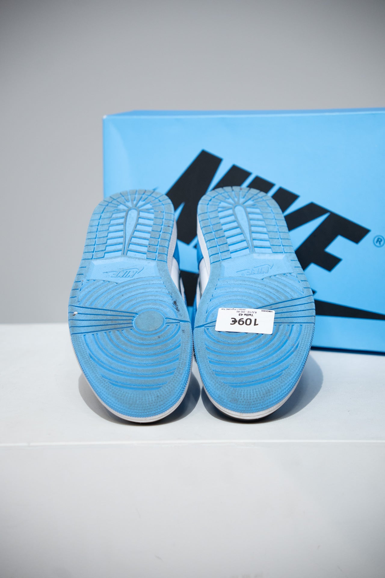 Jordan 1 High UNC Toe (Taille 43)