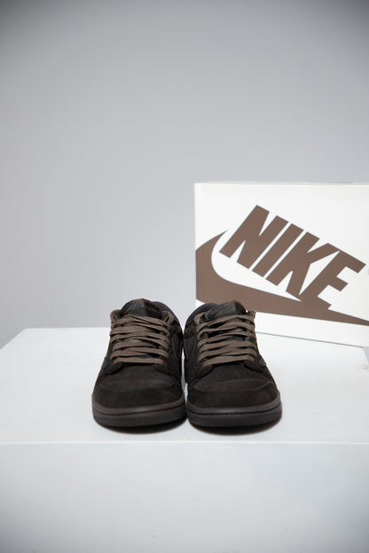 Jordan 1 Low Travis Scott Velvet Brown (Taille 37,5)