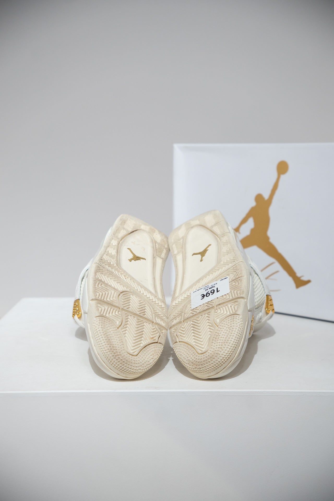 Jordan 4 Metallic Gold (Taille 42)