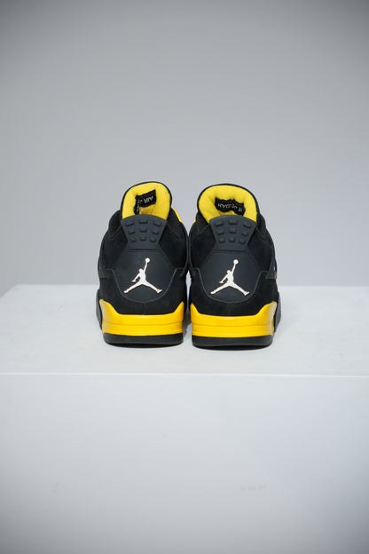 Jordan 4 Thunder (Taille 44,5)