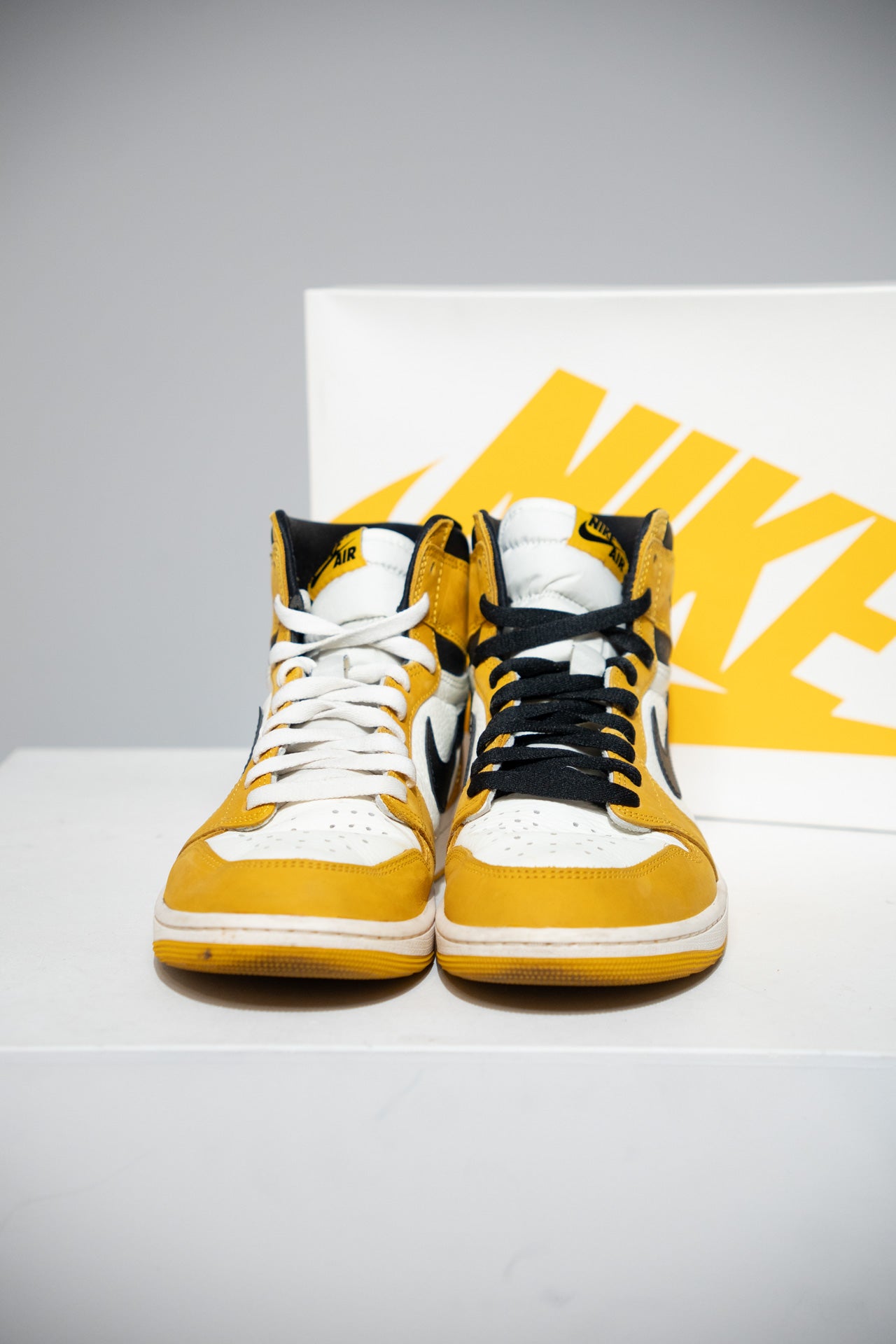 Jordan 1 High Ochre (Taille 44)